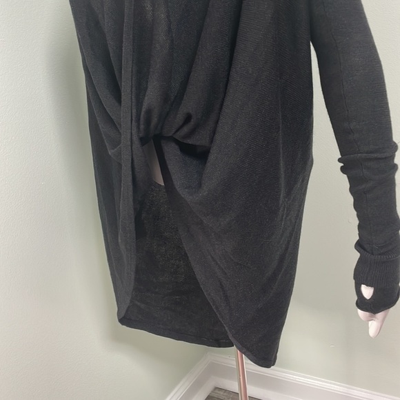 Lululemon Twist & Wrap Sweater - Picture 6 of 9
